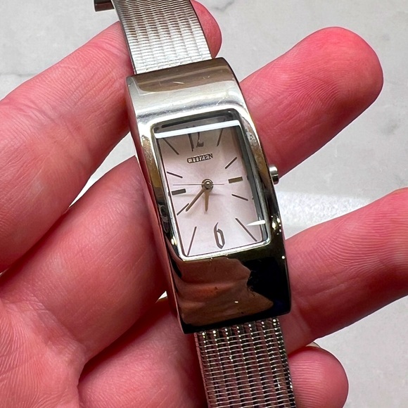 Vintage Citizen Quartz Watch Mens Space Age Silver Retro